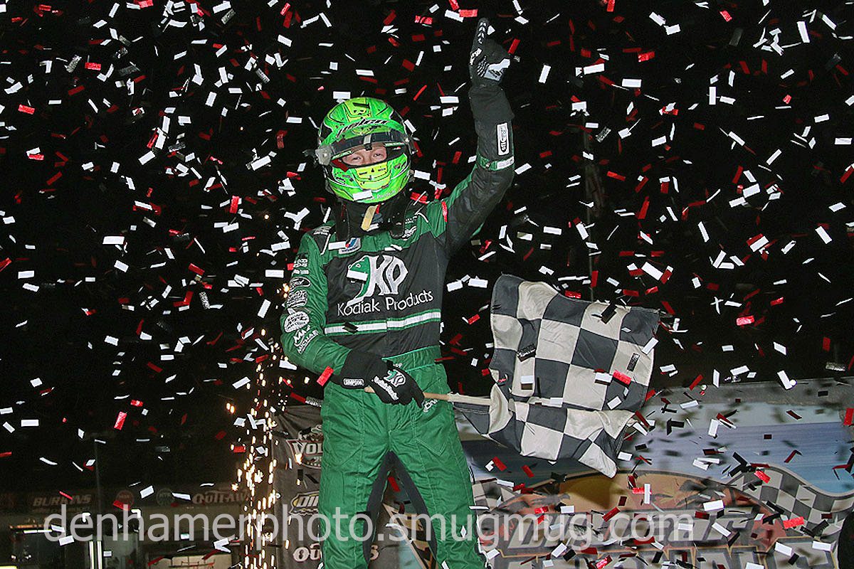 CJ Leary Wins Inaugural Xtreme Outlaw Sprint Car Race at Volusia St