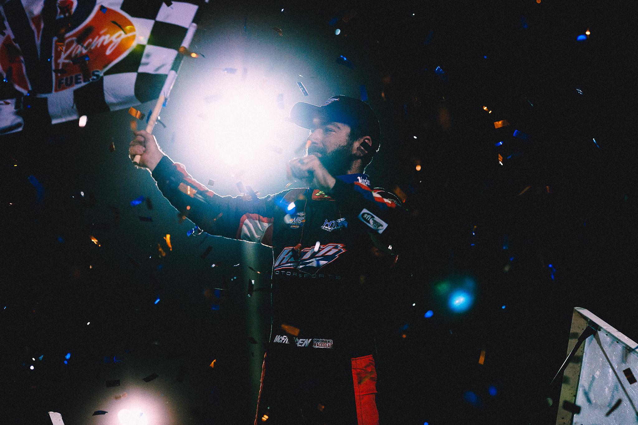 McFadden Masters Lakeside, Returns to World of Outlaws Victory Lane