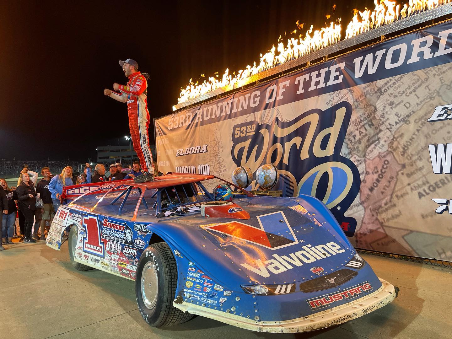 vegas odds for nascar race this weekend