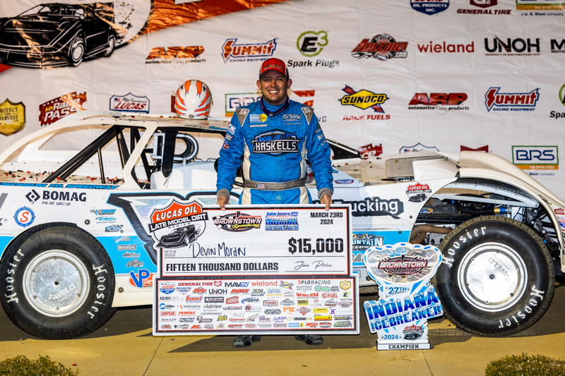 Devin Moran Earns First Career Brownstown Victory - St. Louis